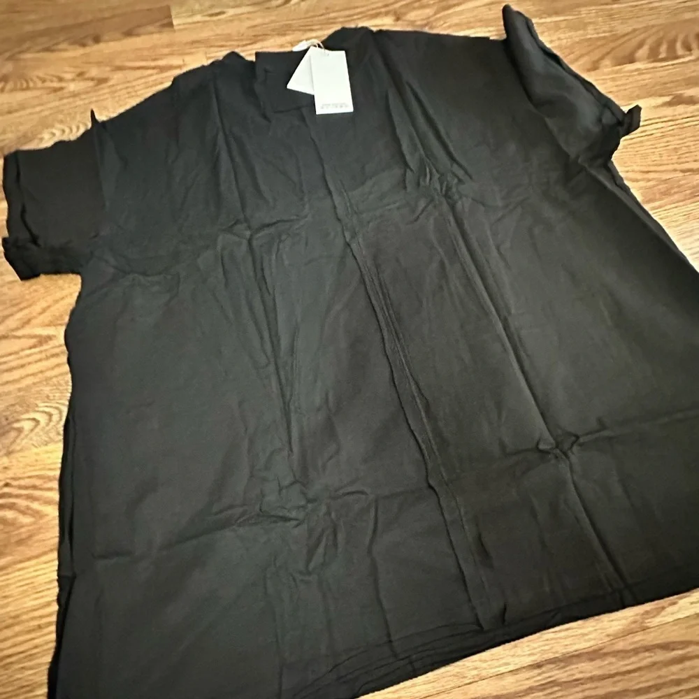 NWT Basic Black Short Sleeve Tee XL